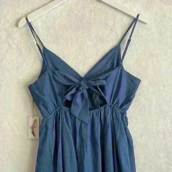 Jessica Simpson V front elastic waist open tie back tiered dress  size XS - Picture 3 of 5